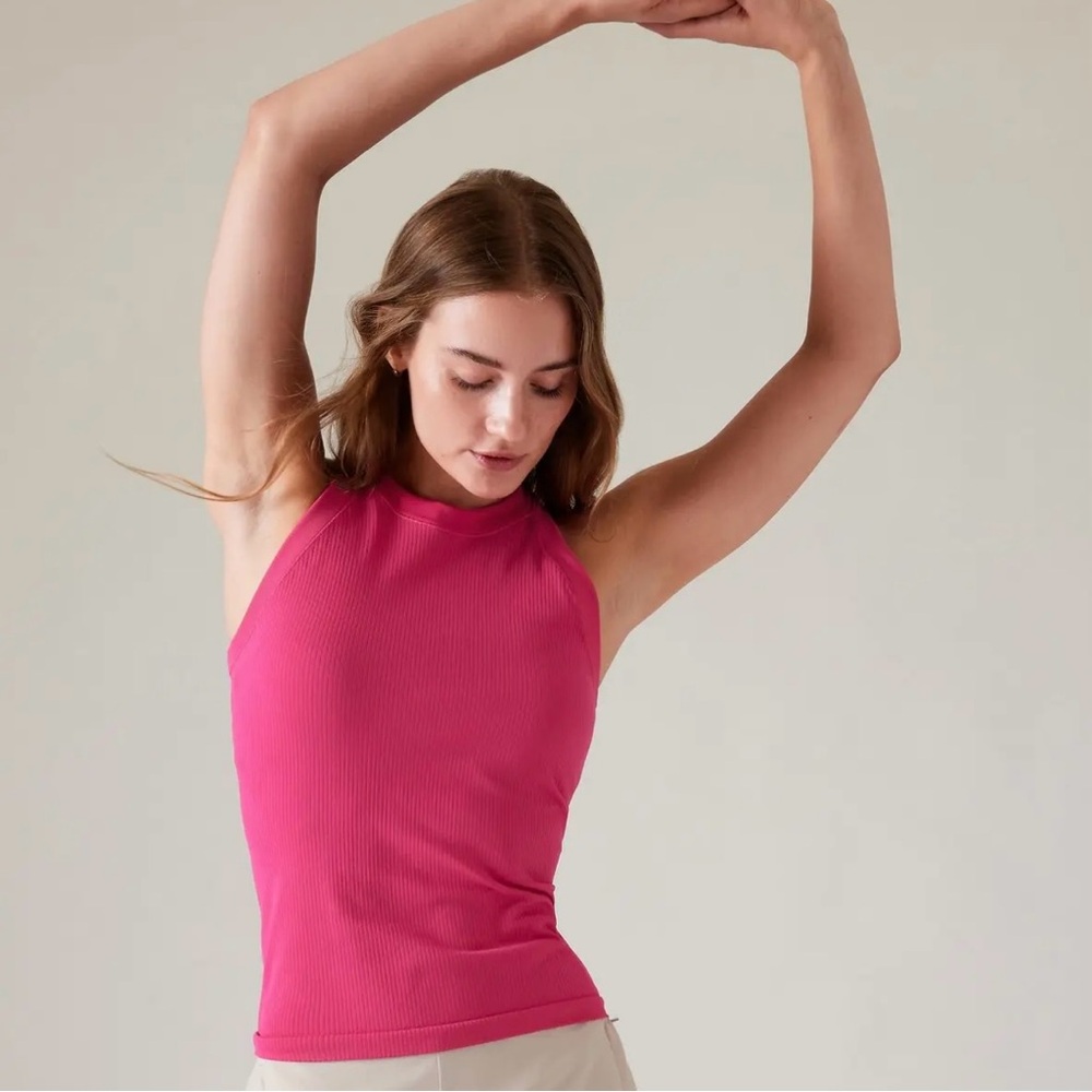 Athleta Renew Seamless Racerback Tank Top in Tulip Pink – Size XS